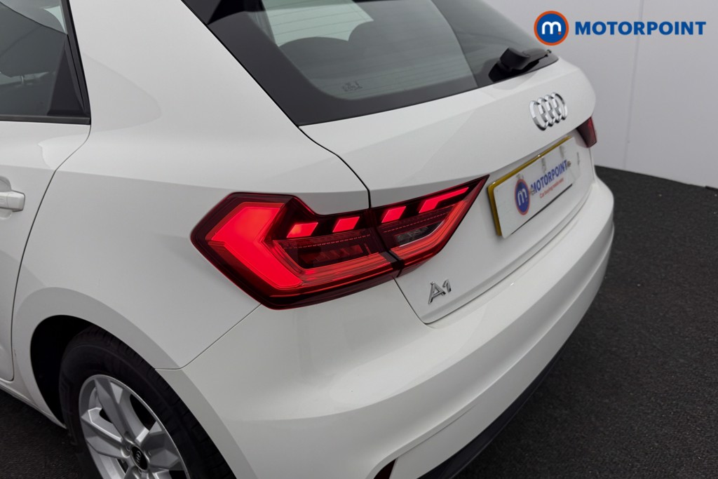 Audi A1 Technik Manual Petrol Hatchback - Stock Number (1600673) - 24th supplementary image