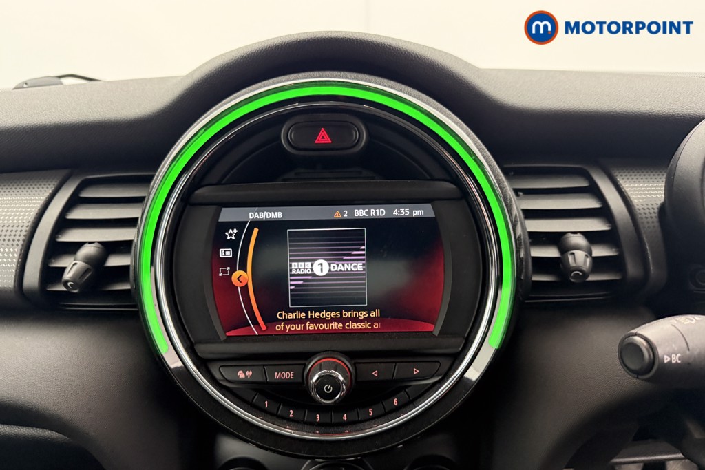 Mini Hatchback Cooper Classic Manual Petrol Hatchback - Stock Number (1601399) - 4th supplementary image