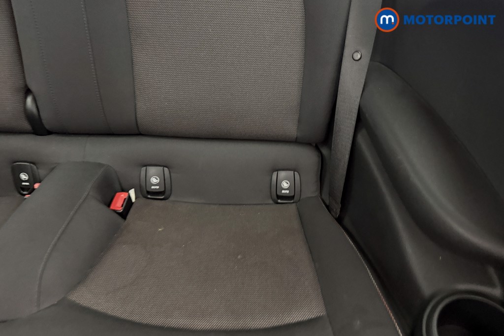 Mini Hatchback Cooper Classic Manual Petrol Hatchback - Stock Number (1601399) - 19th supplementary image