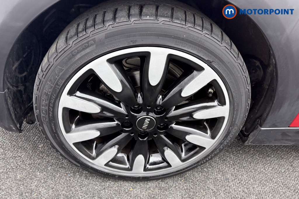 Mini Hatchback Cooper Classic Manual Petrol Hatchback - Stock Number (1601399) - 24th supplementary image