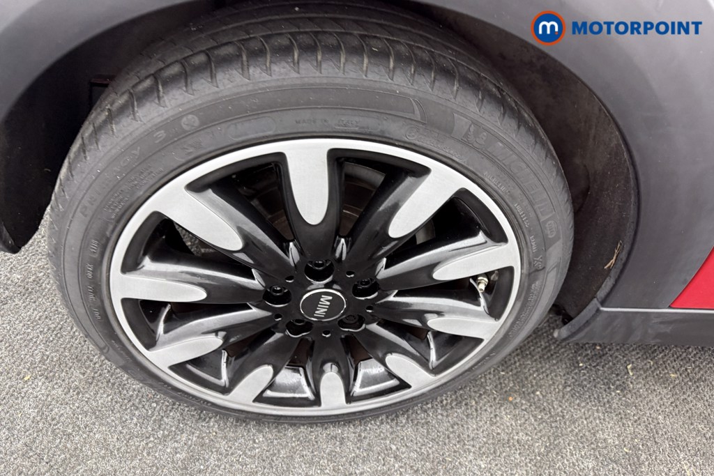 Mini Hatchback Cooper Classic Manual Petrol Hatchback - Stock Number (1601399) - 26th supplementary image