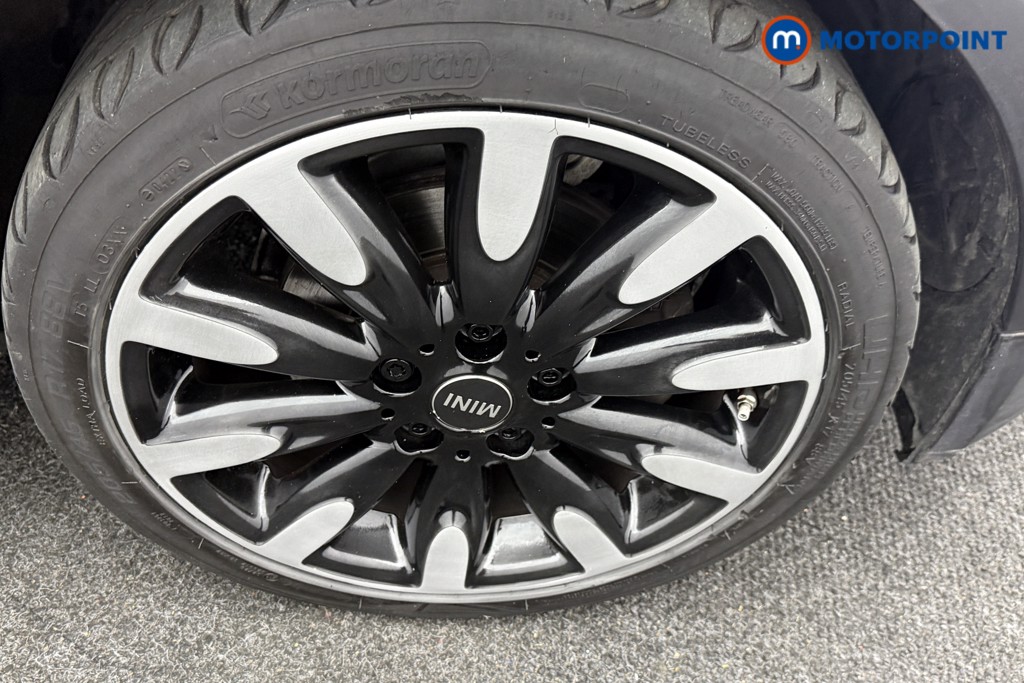 Mini Hatchback Cooper Classic Manual Petrol Hatchback - Stock Number (1601399) - 27th supplementary image