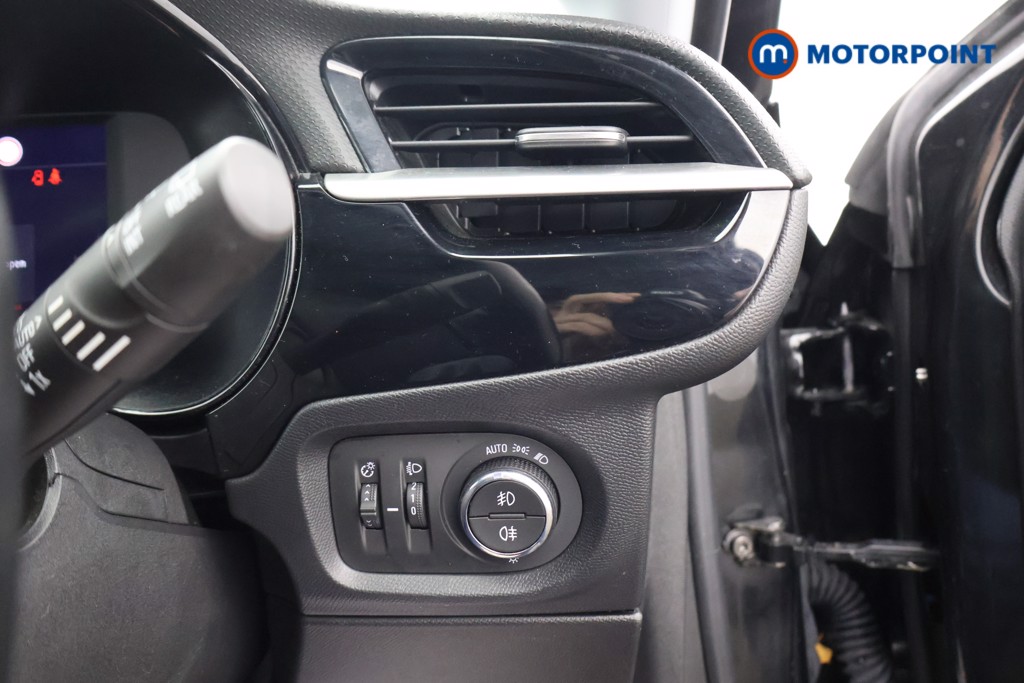 Vauxhall Corsa Elite Nav Premium Manual Petrol Hatchback - Stock Number (1601658) - 7th supplementary image