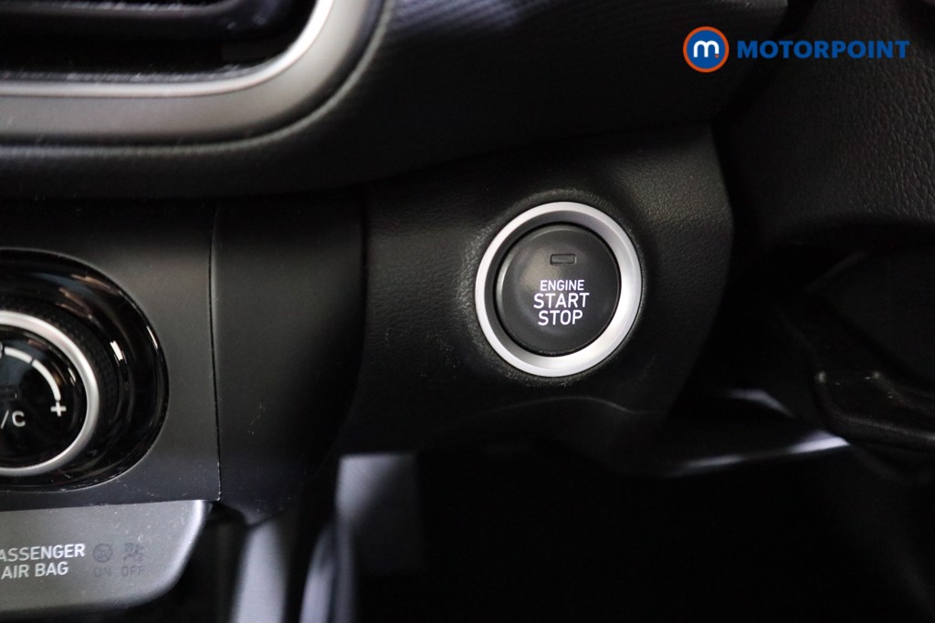 Hyundai Kona Premium Manual Petrol SUV - Stock Number (1601926) - 6th supplementary image