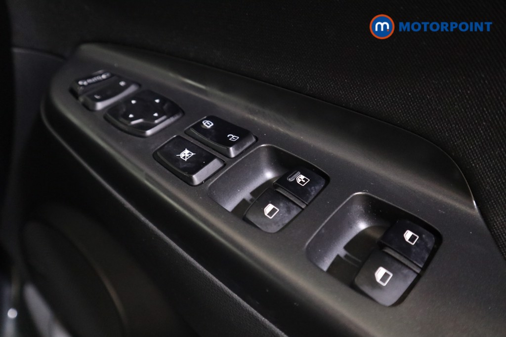 Hyundai Kona Premium Manual Petrol SUV - Stock Number (1601926) - 15th supplementary image