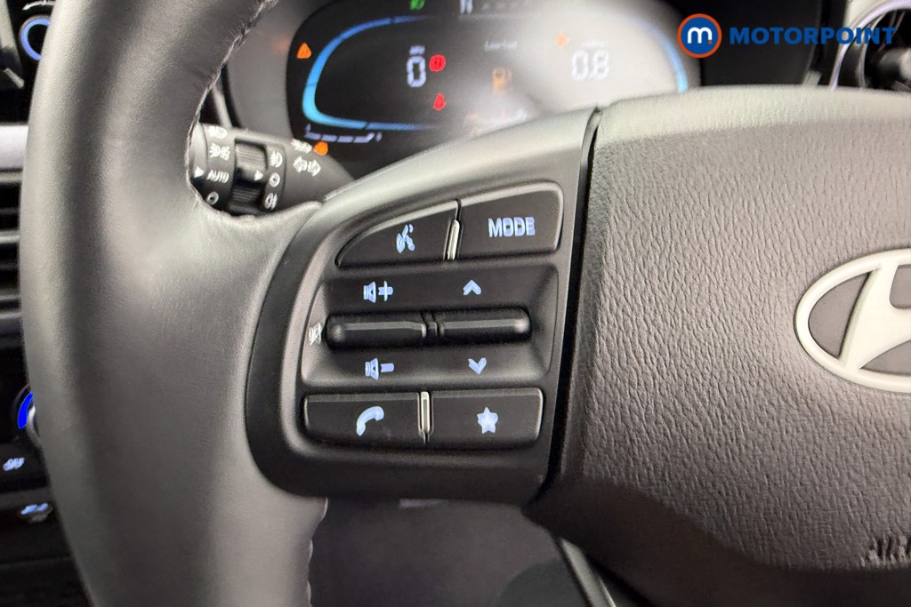 Hyundai I10 Premium Automatic Petrol Hatchback - Stock Number (1602000) - 13th supplementary image