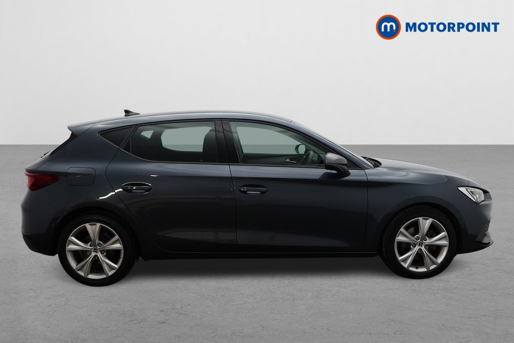 Seat Leon FR Manual Petrol Hatchback - Stock Number (1602260) - Drivers side