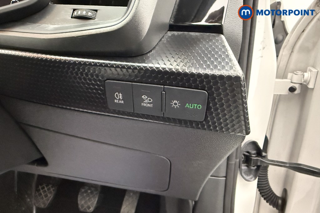 Audi A1 Technik Manual Petrol Hatchback - Stock Number (1602474) - 4th supplementary image