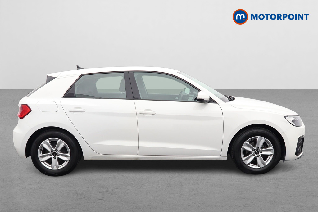 Audi A1 Technik Manual Petrol Hatchback - Stock Number (1602474) - Drivers side