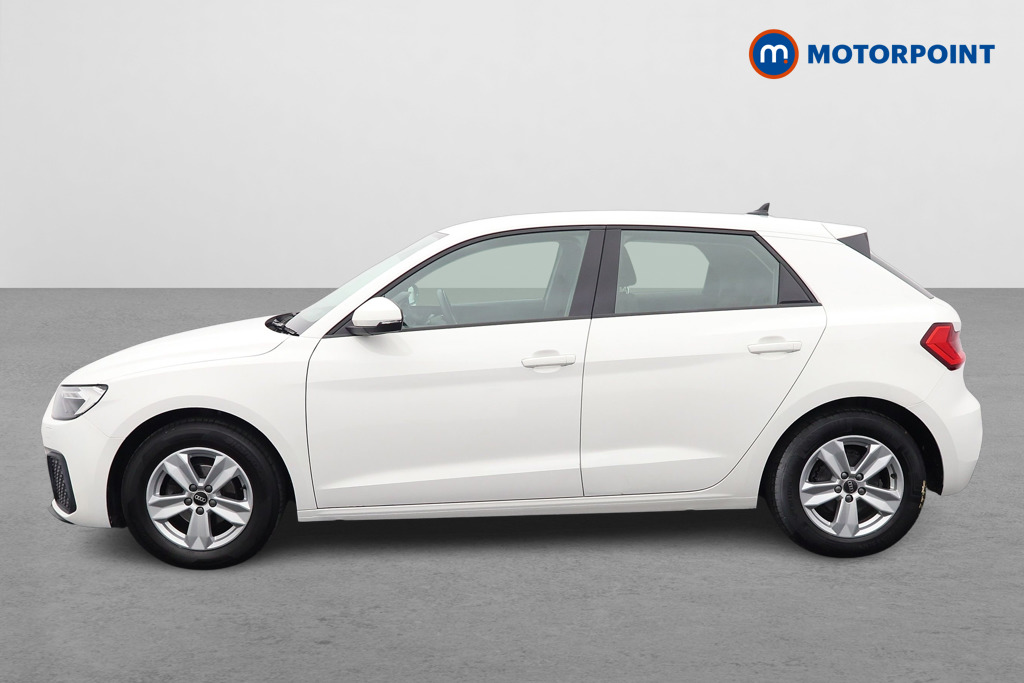 Audi A1 Technik Manual Petrol Hatchback - Stock Number (1602474) - Passenger side