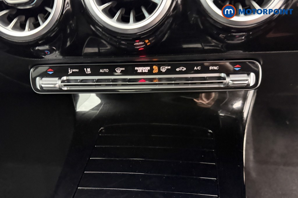 Mercedes-Benz CLA Amg Line Automatic Petrol Coupe - Stock Number (1602495) - 10th supplementary image