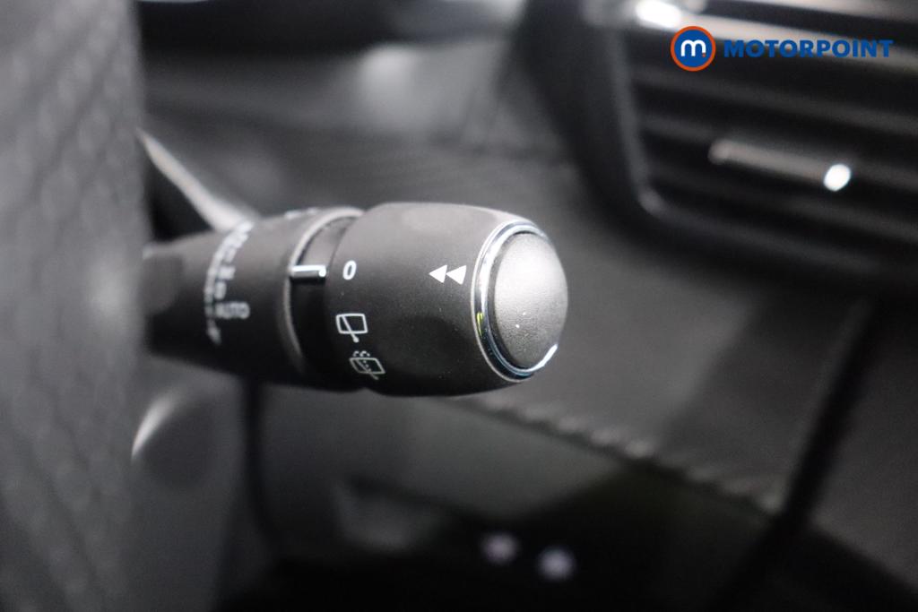 Peugeot 2008 GT Manual Petrol SUV - Stock Number (1602988) - 11th supplementary image