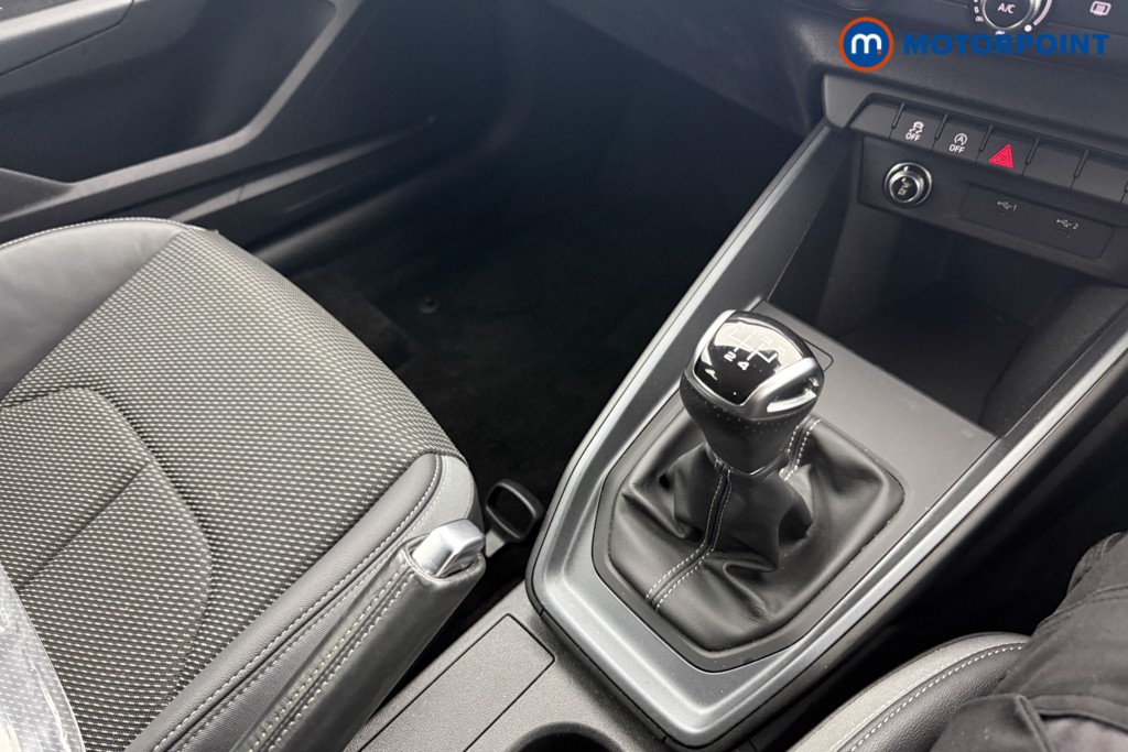 Audi A1 S Line Manual Petrol Hatchback - Stock Number (1603065) - 5th supplementary image