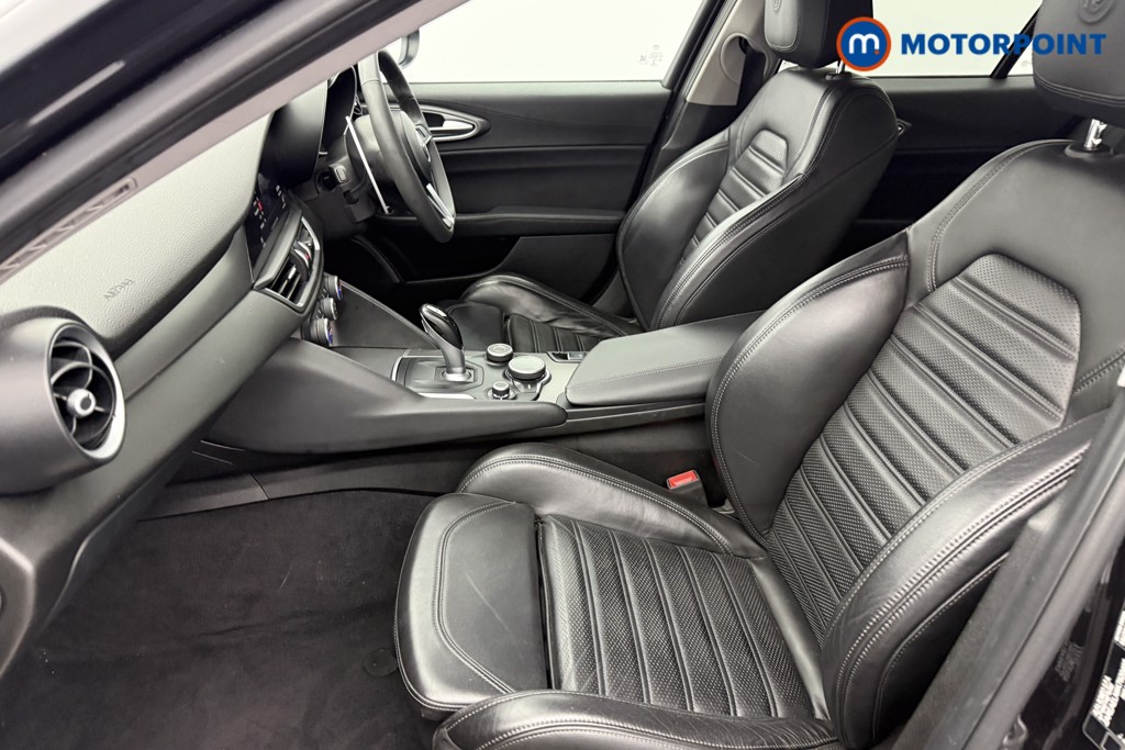 Alfa Romeo Giulia Veloce Automatic Petrol Saloon - Stock Number (1603368) - 23rd supplementary image