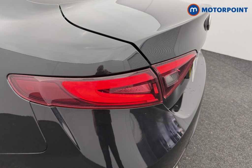 Alfa Romeo Giulia Veloce Automatic Petrol Saloon - Stock Number (1603368) - 26th supplementary image