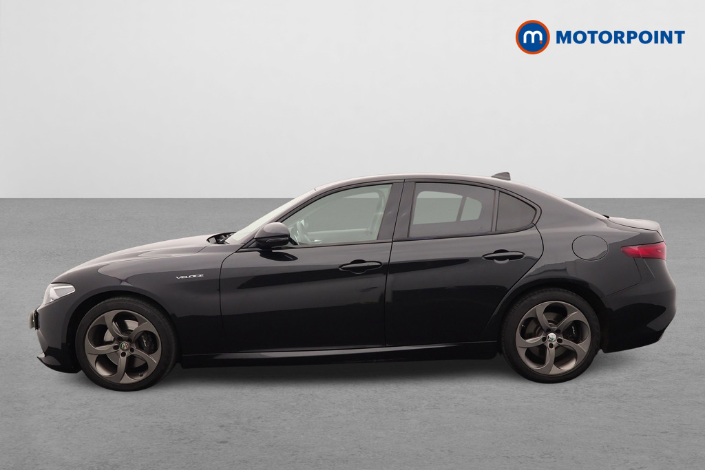 Alfa Romeo Giulia Veloce Automatic Petrol Saloon - Stock Number (1603368) - Passenger side