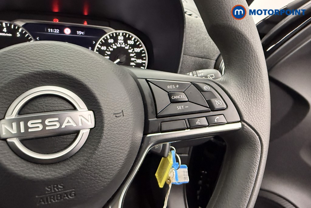 Nissan Juke Acenta Premium Manual Petrol SUV - Stock Number (1603458) - 11th supplementary image