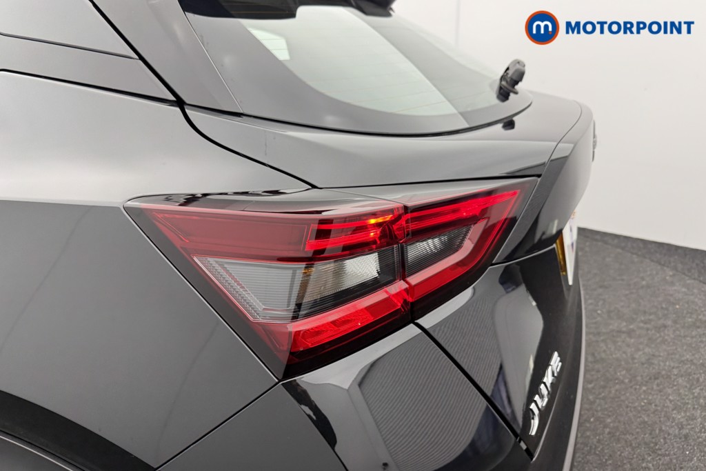 Nissan Juke Acenta Premium Manual Petrol SUV - Stock Number (1603458) - 21st supplementary image