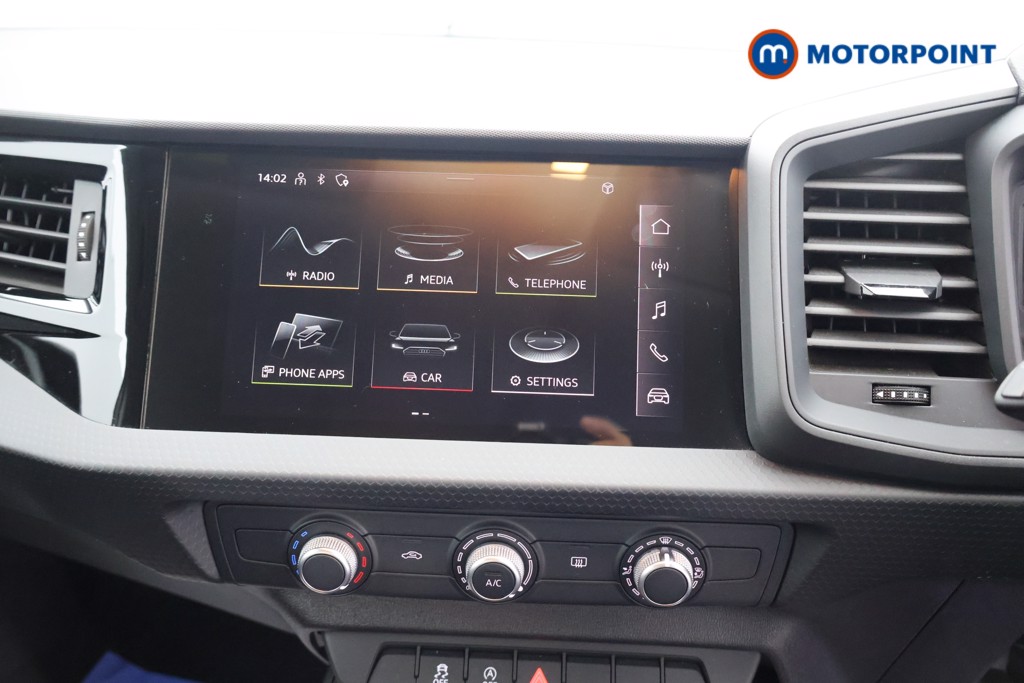 Audi A1 Technik Manual Petrol Hatchback - Stock Number (1603463) - 9th supplementary image