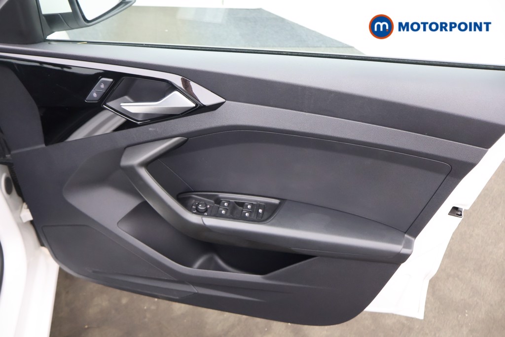 Audi A1 Technik Manual Petrol Hatchback - Stock Number (1603463) - 13th supplementary image