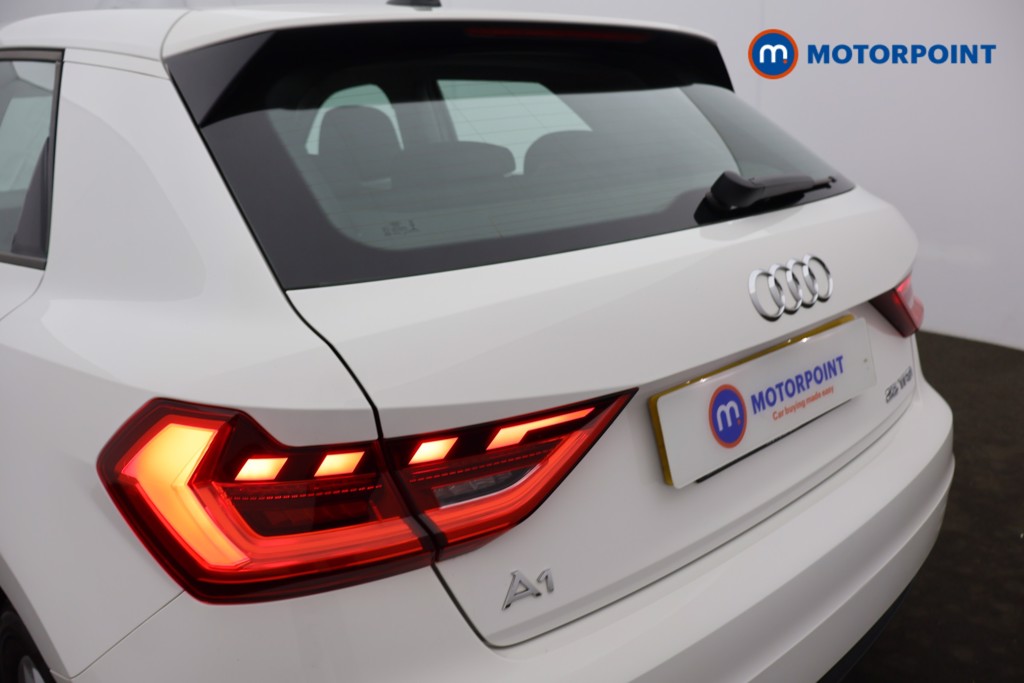 Audi A1 Technik Manual Petrol Hatchback - Stock Number (1603463) - 20th supplementary image