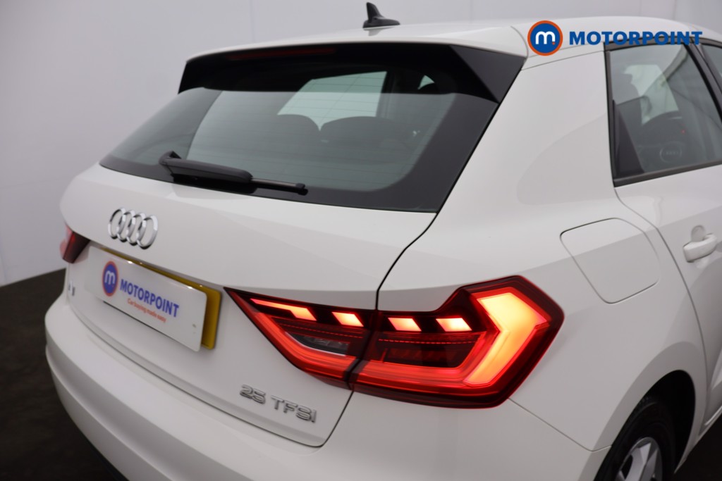 Audi A1 Technik Manual Petrol Hatchback - Stock Number (1603463) - 21st supplementary image