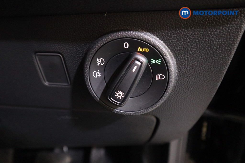 Seat Ateca Xperience Lux Automatic Petrol SUV - Stock Number (1603603) - 11th supplementary image