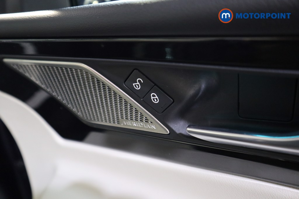 Jaguar XE HSE Automatic Diesel Saloon - Stock Number (1603619) - 11th supplementary image