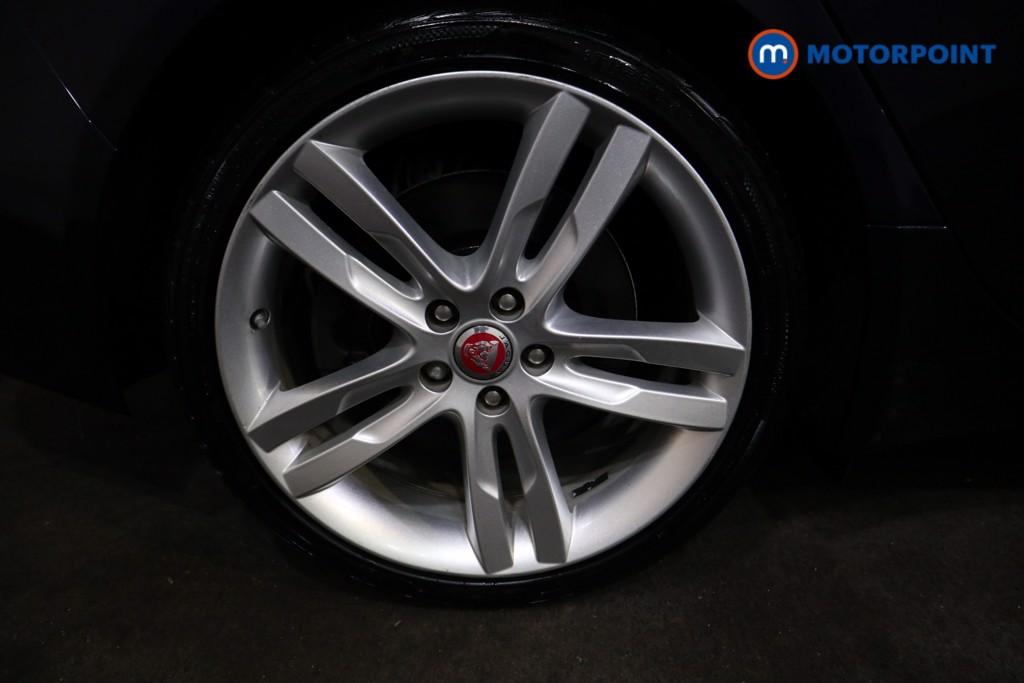 Jaguar XE HSE Automatic Diesel Saloon - Stock Number (1603619) - 20th supplementary image