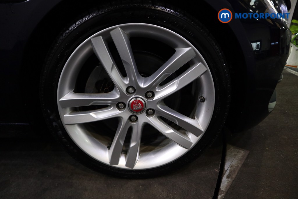 Jaguar XE HSE Automatic Diesel Saloon - Stock Number (1603619) - 21st supplementary image