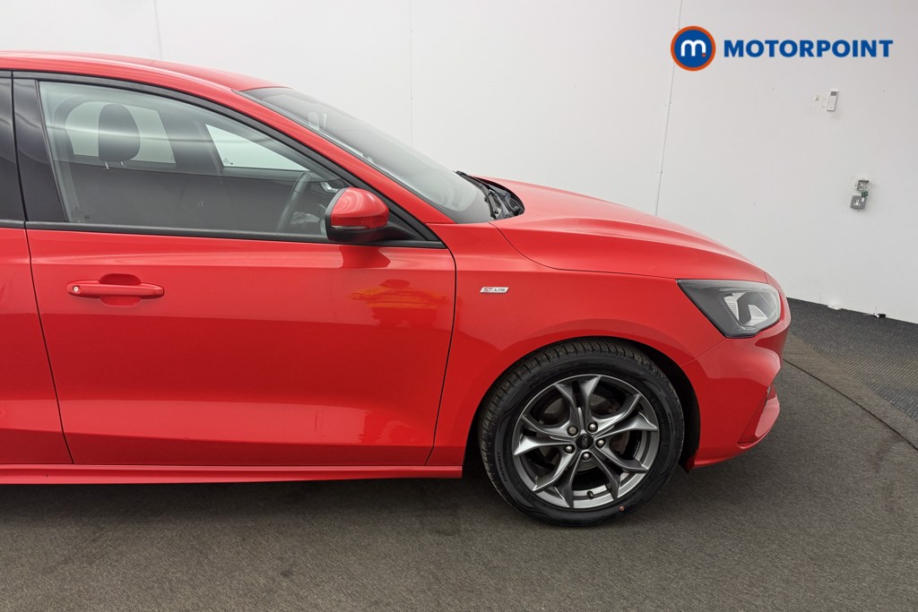 Ford Focus St-Line Manual Petrol Hatchback - Stock Number (1604023) - 9th supplementary image