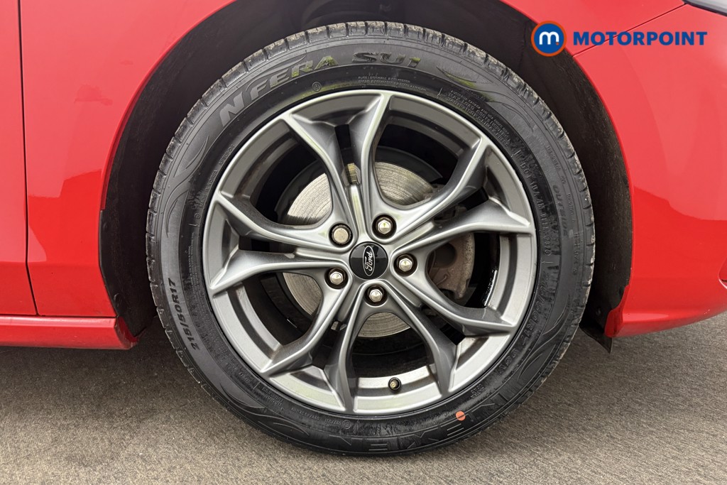 Ford Focus St-Line Manual Petrol Hatchback - Stock Number (1604023) - 11th supplementary image