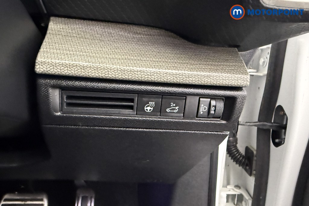 Citroen C5 X Shine Plus Automatic Petrol Hatchback - Stock Number (1604175) - 27th supplementary image