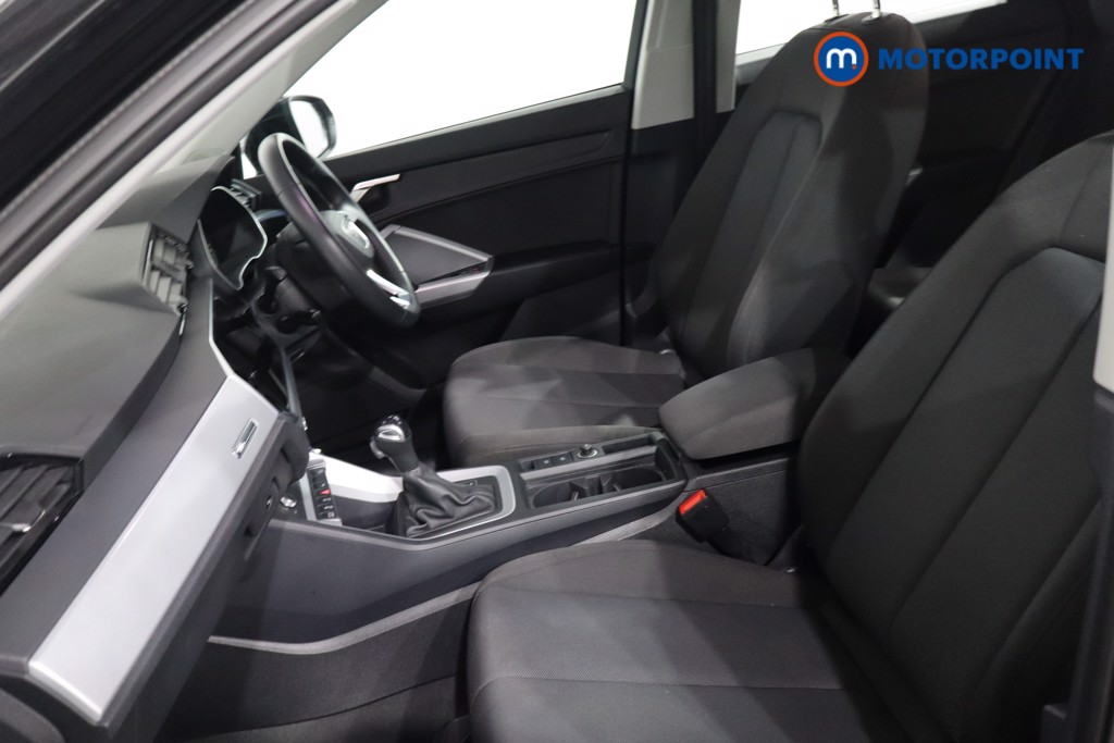 Audi Q3 Technik Automatic Petrol SUV - Stock Number (1604184) - 4th supplementary image