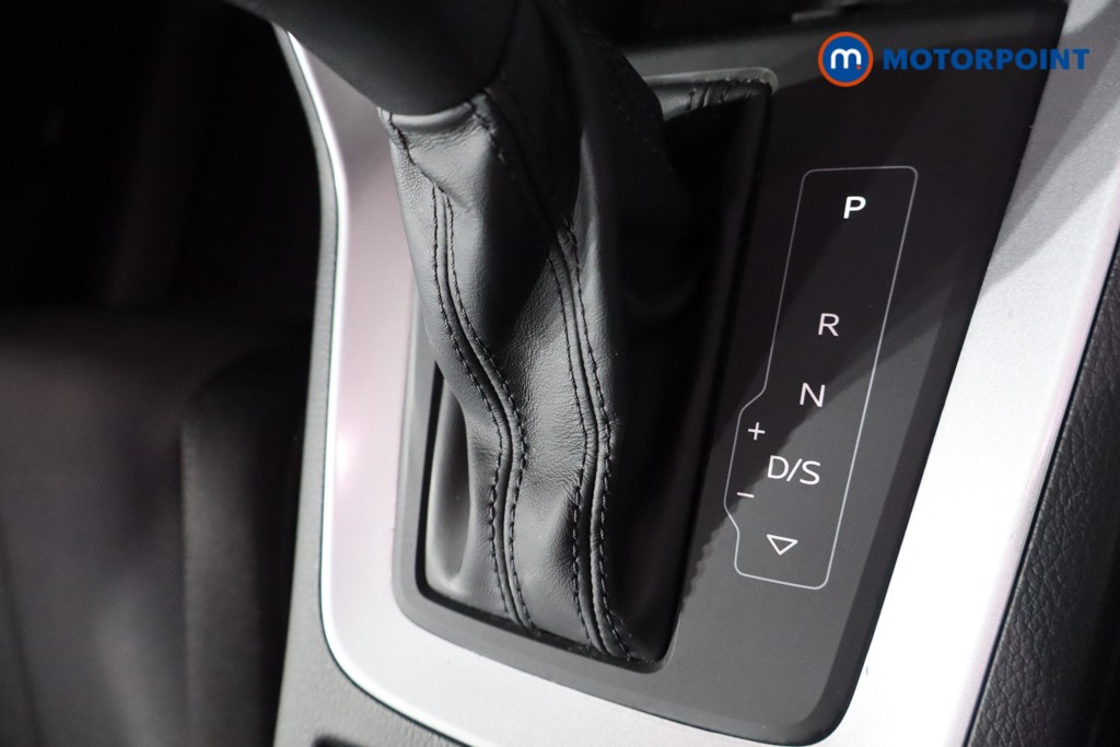 Audi Q3 Technik Automatic Petrol SUV - Stock Number (1604184) - 21st supplementary image