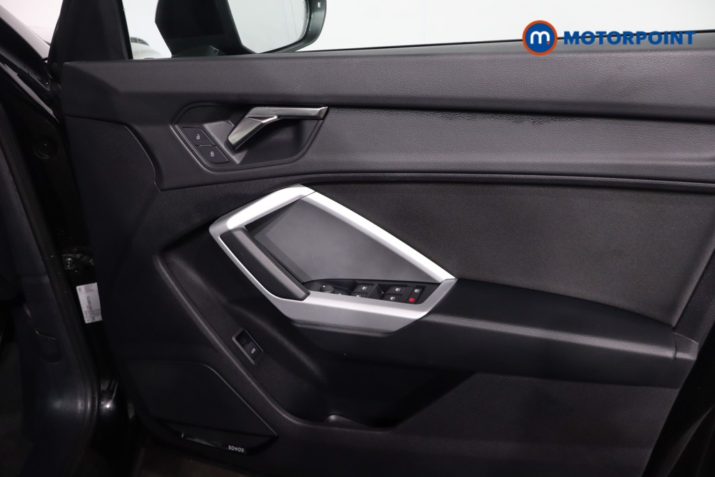 Audi Q3 Technik Automatic Petrol SUV - Stock Number (1604184) - 25th supplementary image