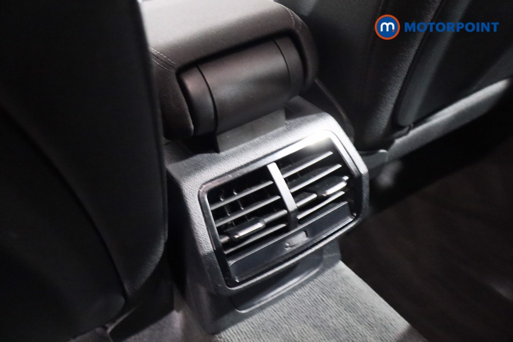 Audi Q3 Technik Automatic Petrol SUV - Stock Number (1604184) - 28th supplementary image