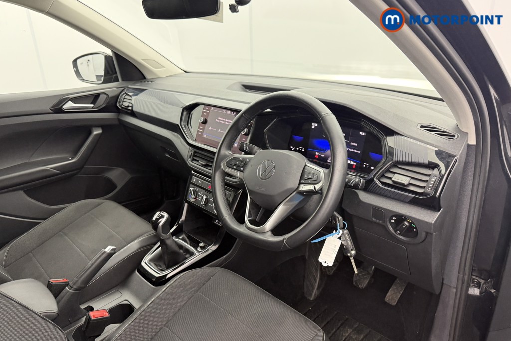 Volkswagen T-Cross Black Edition Manual Petrol SUV - Stock Number (1604306) - 4th supplementary image
