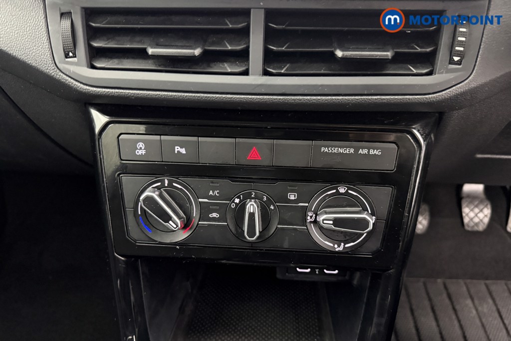 Volkswagen T-Cross Black Edition Manual Petrol SUV - Stock Number (1604306) - 12th supplementary image