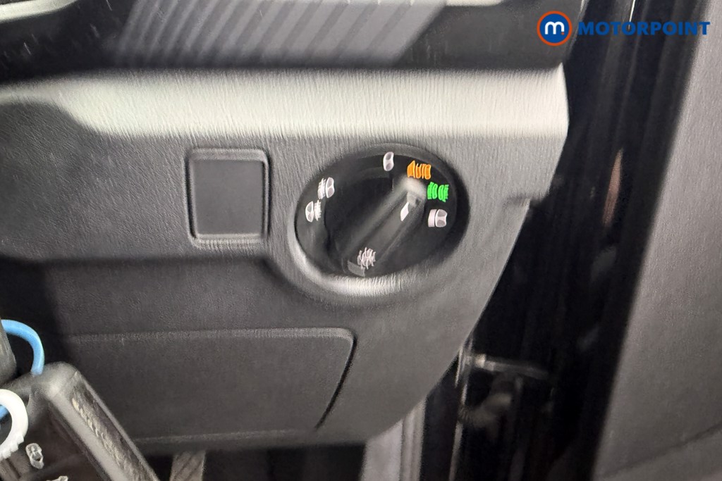 Volkswagen T-Cross Black Edition Manual Petrol SUV - Stock Number (1604306) - 16th supplementary image