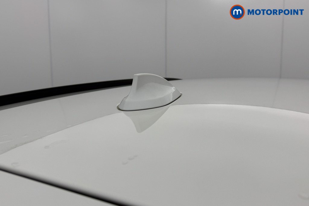 BMW 3 Series M Sport Automatic Petrol Plug-In Hybrid Estate - Stock Number (1604359) - 23rd supplementary image