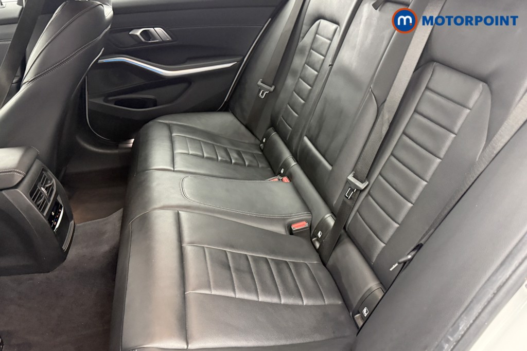 BMW 3 Series M Sport Automatic Petrol Plug-In Hybrid Estate - Stock Number (1604359) - 28th supplementary image