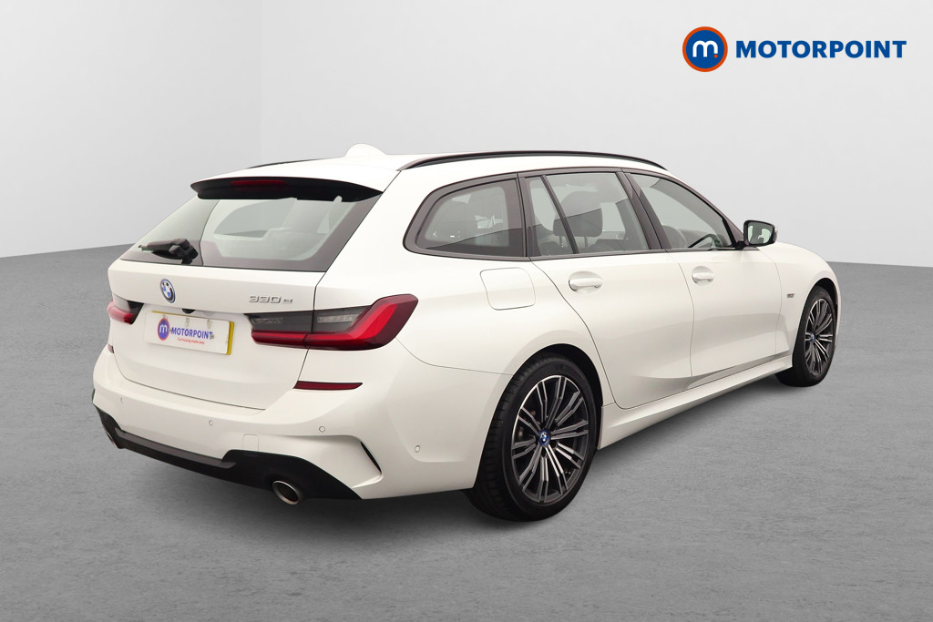 BMW 3 Series M Sport Automatic Petrol Plug-In Hybrid Estate - Stock Number (1604359) - Drivers side rear corner