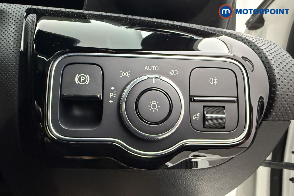 Mercedes-Benz A Class Amg Line Automatic Petrol Hatchback - Stock Number (1604441) - 16th supplementary image