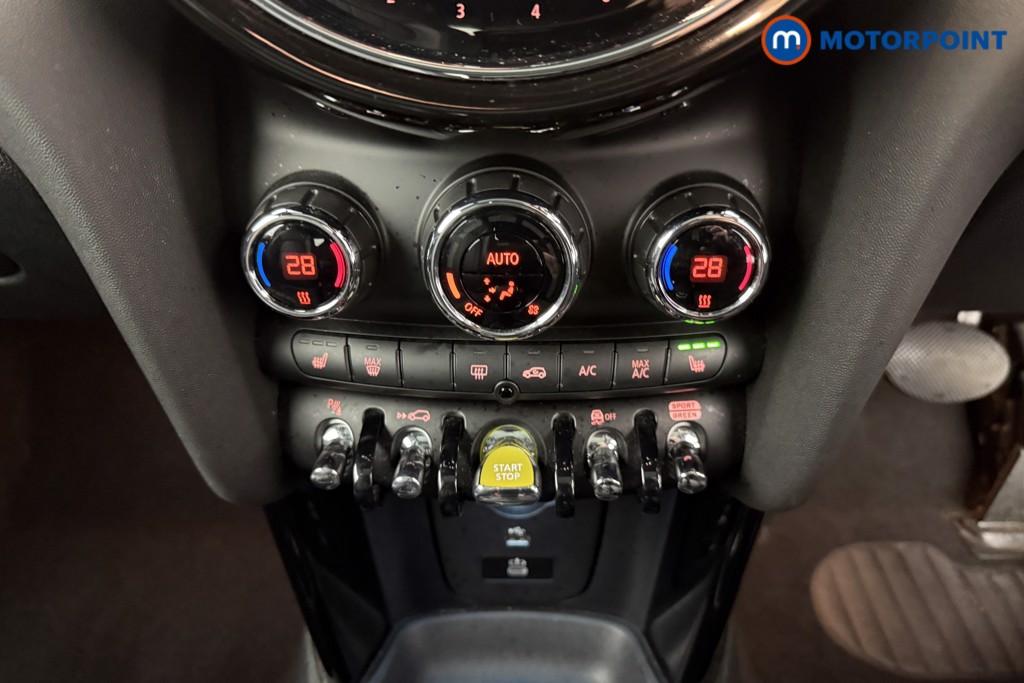 Mini Hatchback Cooper S Level 3 Automatic Electric Hatchback - Stock Number (1604517) - 11th supplementary image