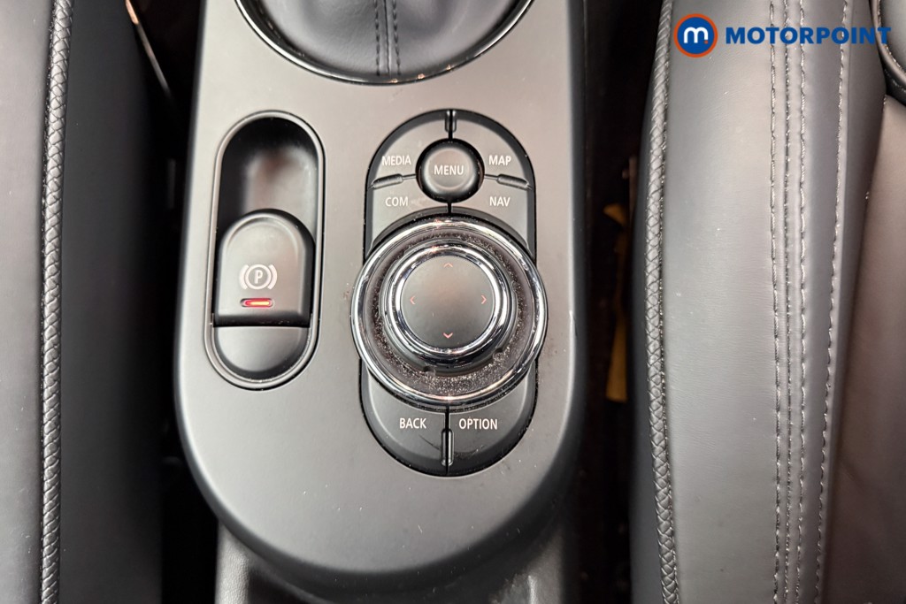 Mini Hatchback Cooper S Level 3 Automatic Electric Hatchback - Stock Number (1604517) - 12th supplementary image