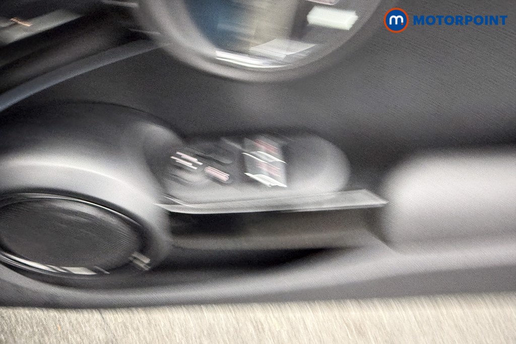 Mini Hatchback Cooper S Level 3 Automatic Electric Hatchback - Stock Number (1604517) - 17th supplementary image