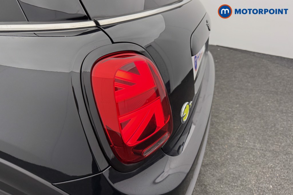 Mini Hatchback Cooper S Level 3 Automatic Electric Hatchback - Stock Number (1604517) - 25th supplementary image