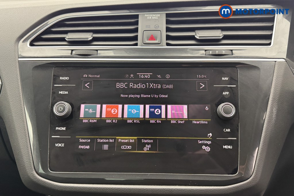 Volkswagen Tiguan Active Manual Petrol SUV - Stock Number (1604622) - 6th supplementary image