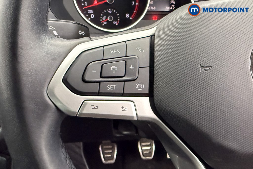 Volkswagen Tiguan Active Manual Petrol SUV - Stock Number (1604622) - 14th supplementary image
